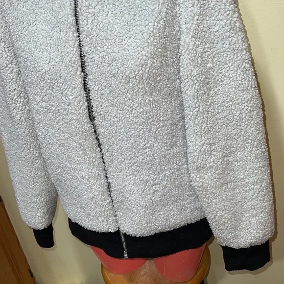 n:Philanthropy sherpa jacket - Picture 5 of 7